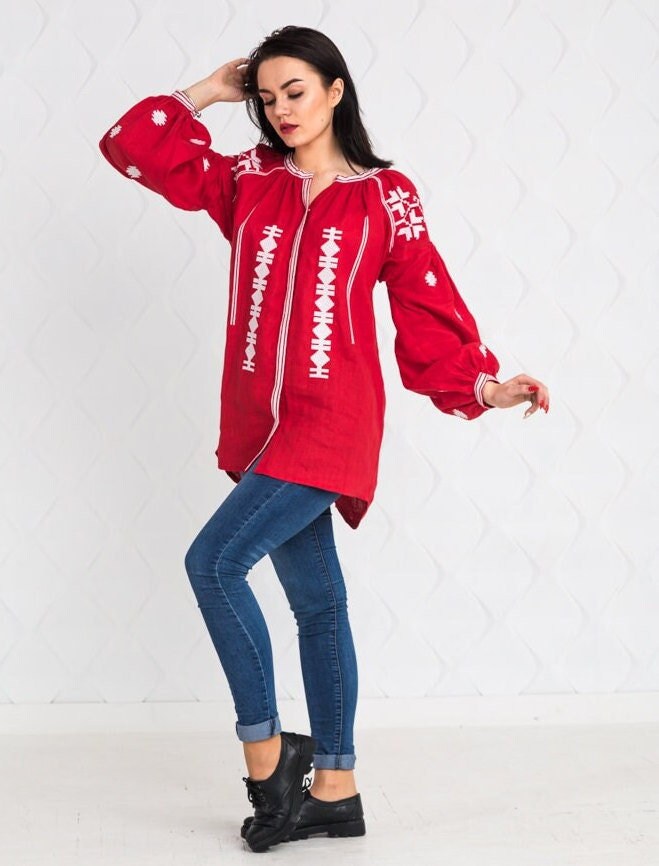 Size 8US//40EU! Red Linen Embroidered Blouse Vyshyvanka – Boho Chic Mexican Folk Top, Ethnic Bohemian Fashion