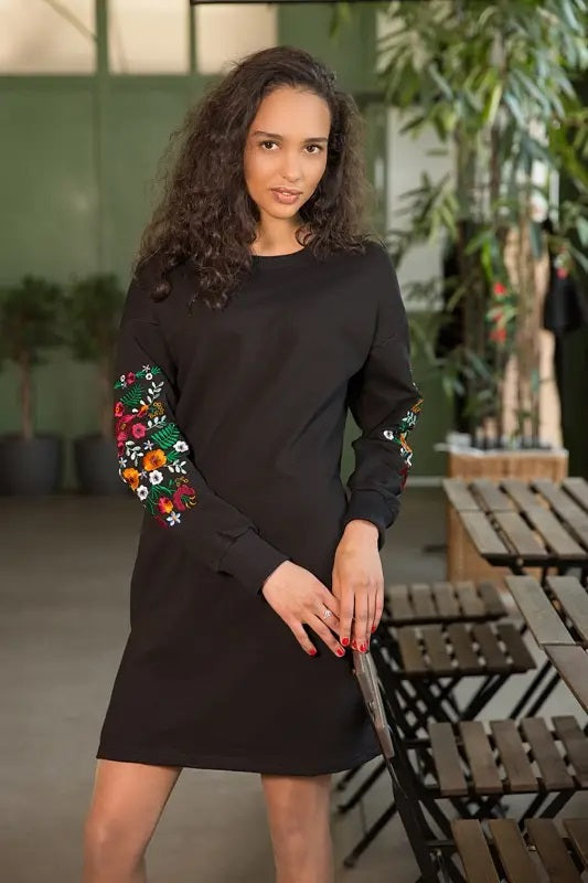 Sizes S-3XL. Black Floral Embroidered Sweatshirt Dress – Casual Boho Chic Style for Women