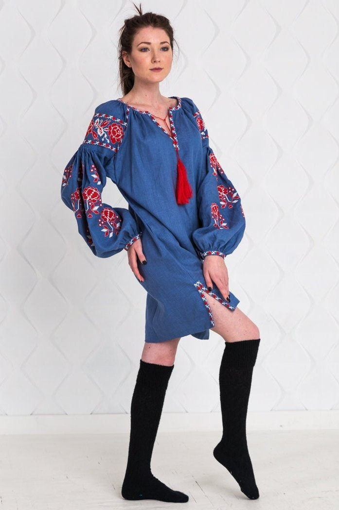 Size 8US//40EU! Denim Linen Vyshyvanka Tunic with Floral Embroidery - Boho Chic Ethnic Dress