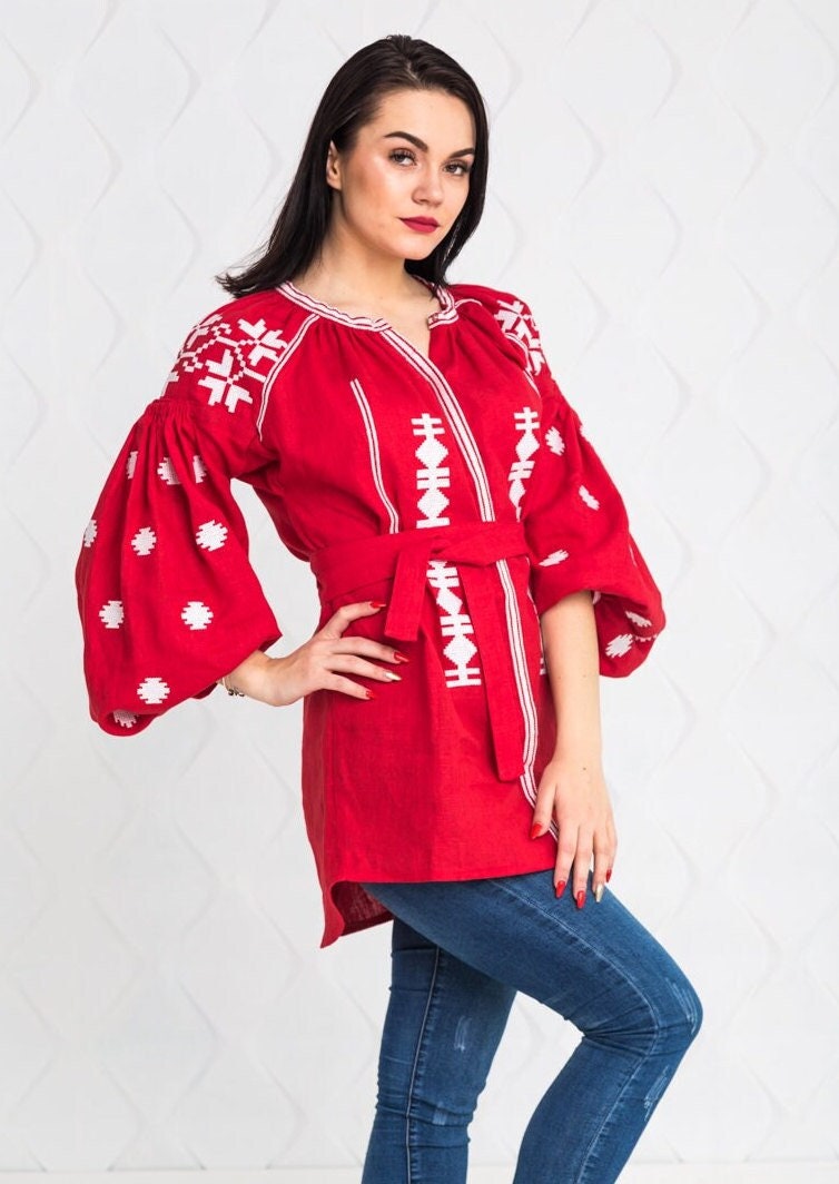 Size 8US//40EU! Red Linen Embroidered Blouse Vyshyvanka – Boho Chic Mexican Folk Top, Ethnic Bohemian Fashion