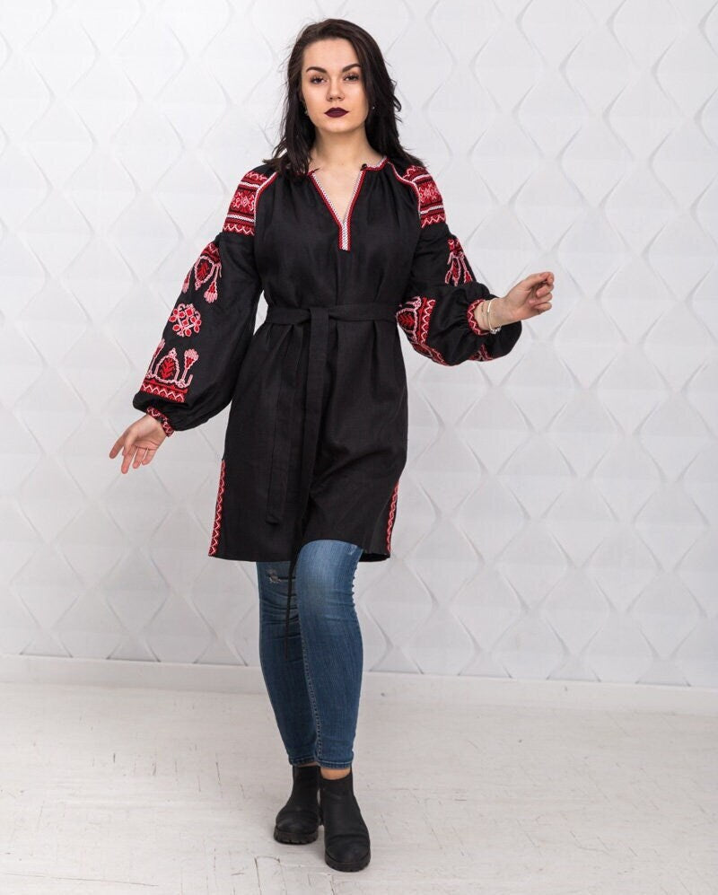 Size S! Black Linen Embroidered Ttunic Dress with Red Ukrainian Folk Floral Motifs – Boho Chic Ethnic Blouse with Belt – Stylish Women’s Vyshyvanka Top