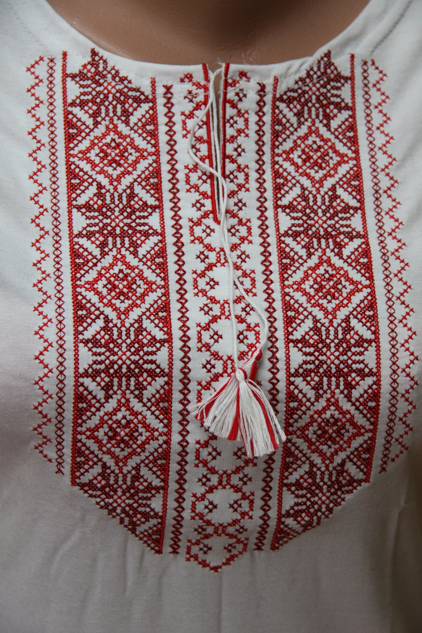 Sizes M-5XL. White Bohemian Embroidered Blouse – Red Folk Pattern Short Sleeve Shirt for Women