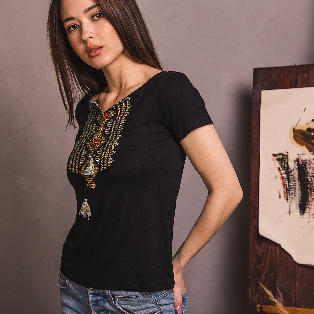 Sizes S,M,XL. Black and Brown Vyshyvanka Shirt - Chic Hippie T-Shirt - Romanian Folk Top - Mexican Women's Tee