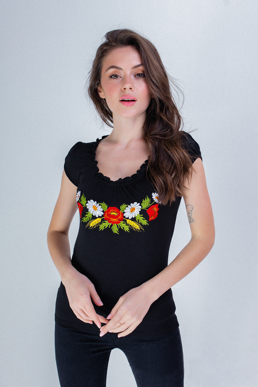Size L. Floral Embroidered Chic T-Shirt – Black Boho Top with Mexican Folk Design for Women