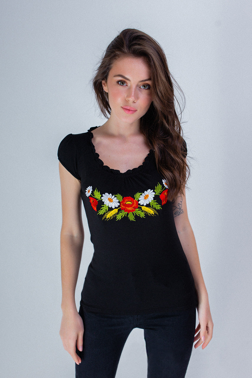 Size L. Floral Embroidered Chic T-Shirt – Black Boho Top with Mexican Folk Design for Women