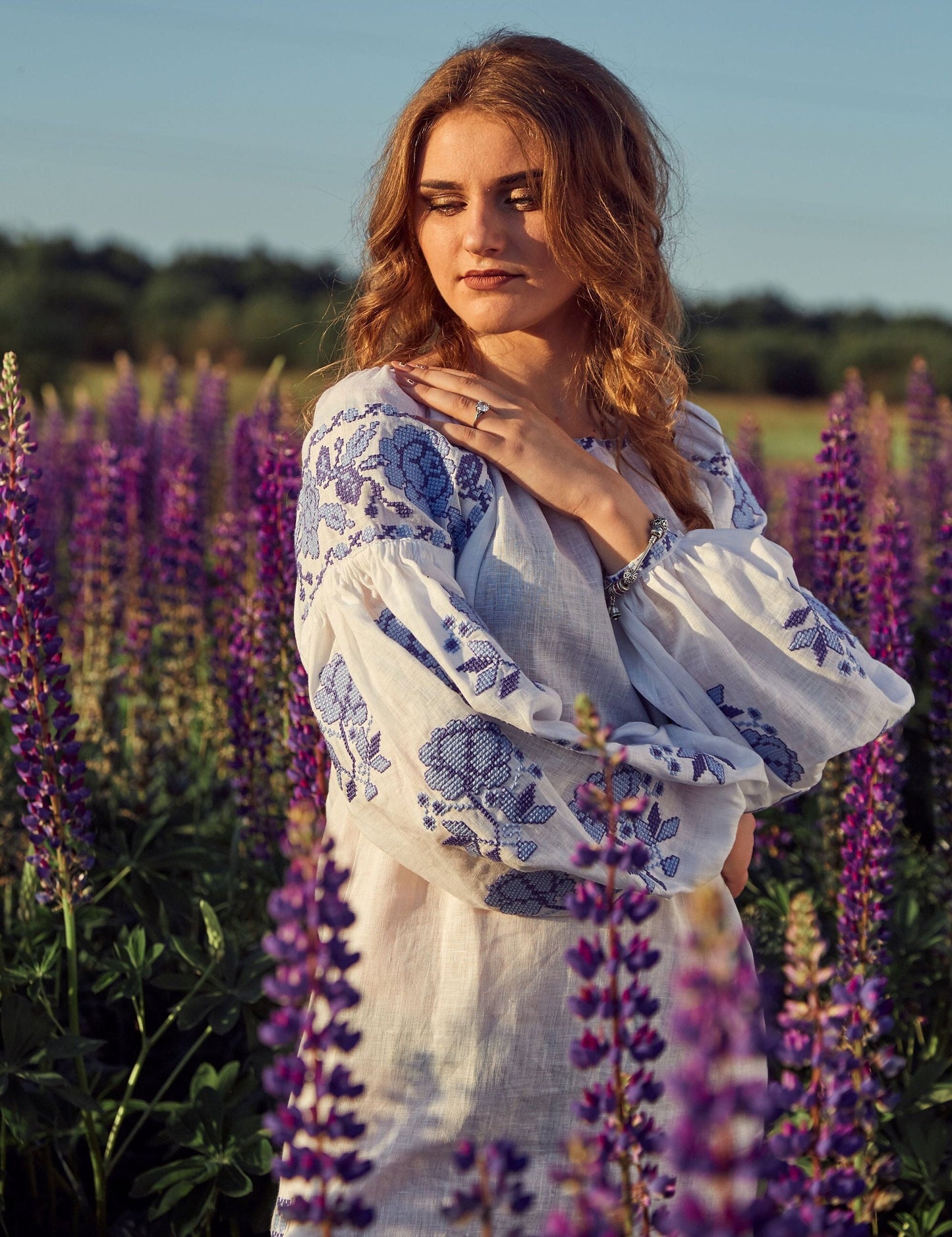 Size 4US//S! White Linen Embroidered Tunica - Mexican Boho Women's Tunic - Vyshyvanka with Ukrainian Embroidery