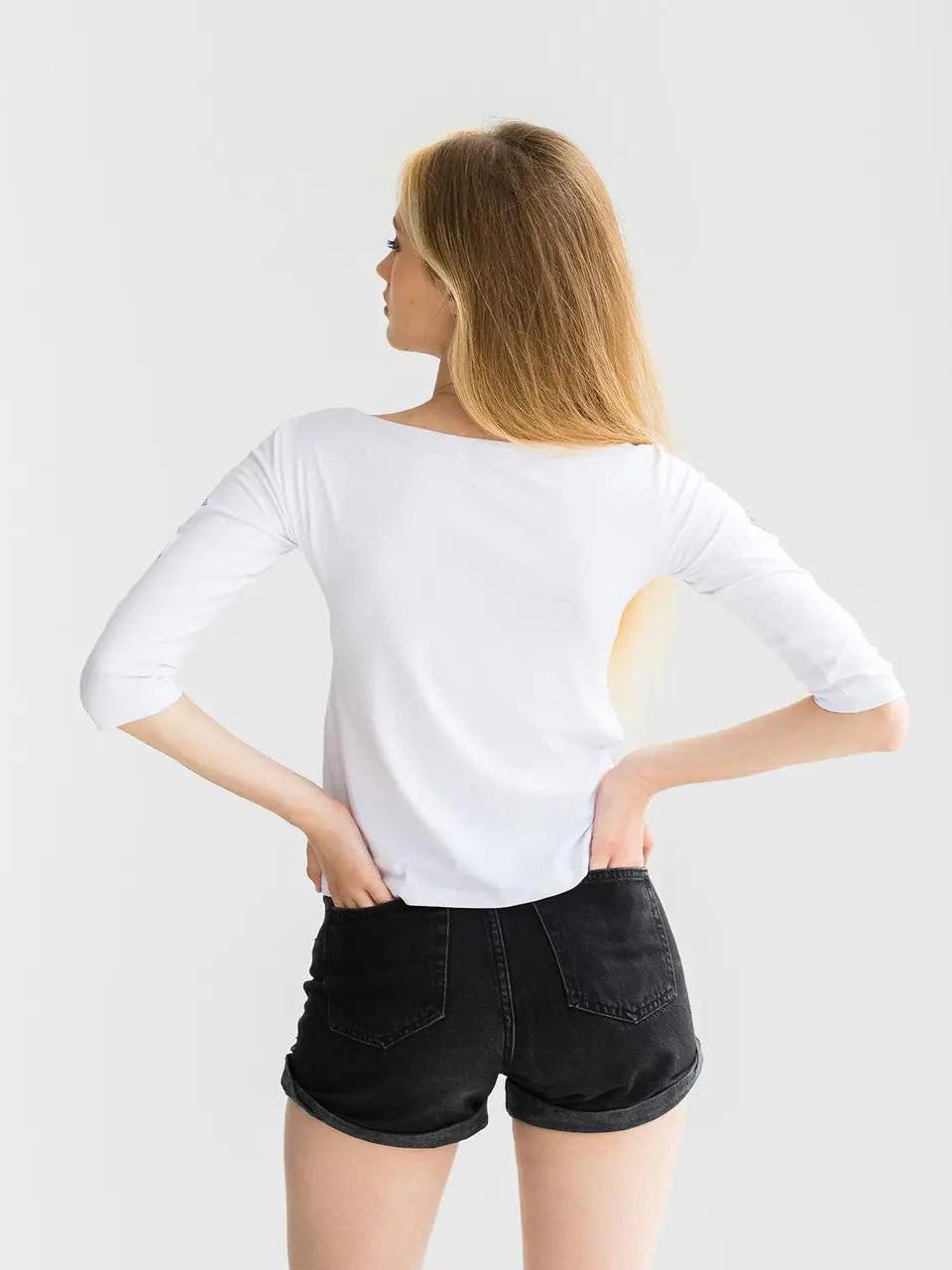 Sizes S,L. White Floral Boho T-shirt - Mexican Hippie Tee