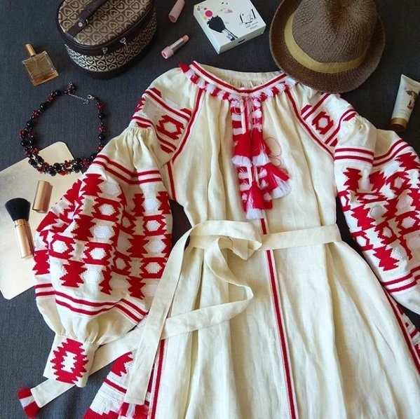 Size 6US/38EU! Ivory Linen Embroidered Dress - Ukrainian Folk Caftan - Fashion Beige Abaya