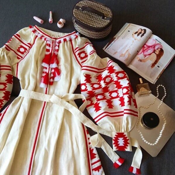 Size 6US/38EU! Ivory Linen Embroidered Dress - Ukrainian Folk Caftan - Fashion Beige Abaya