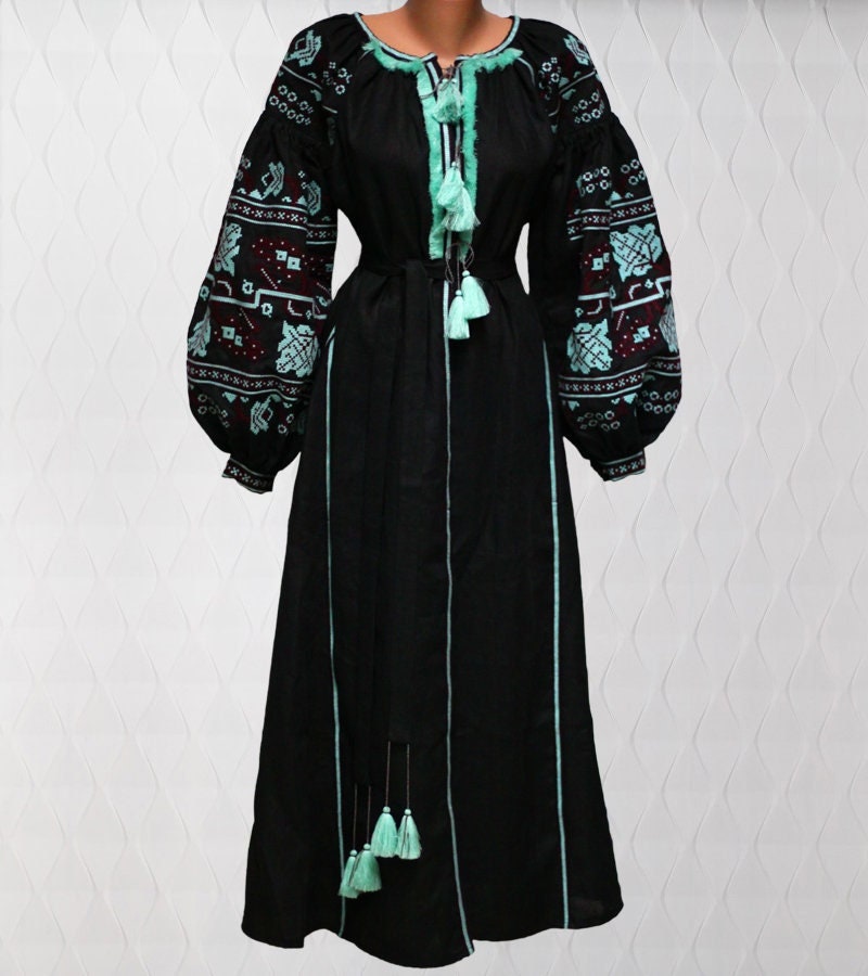 Size 2US/XS! Black Bohemian Embroidered Midi Dress – Folk Nouveau Elegance Wrap
