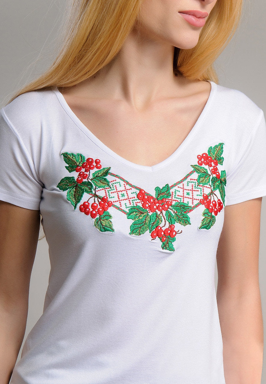 Size S. Women's White Embroidered Tee with Viburnum - Boho Gardener Shirt - Chic Boho Top