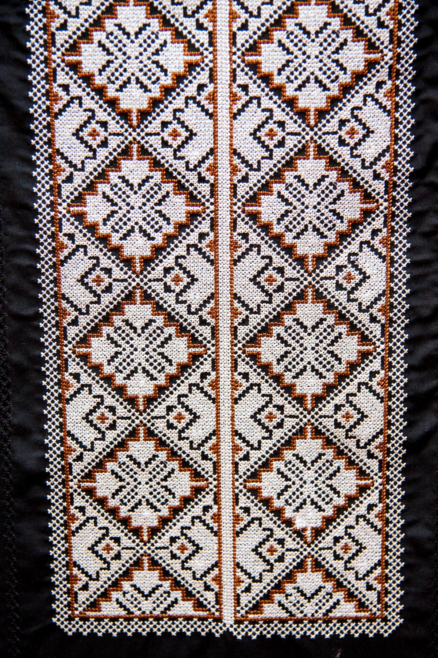 Size L! Black Ukrainian Embroidered Shirt for Men - Traditional Folk Vyshyvanka