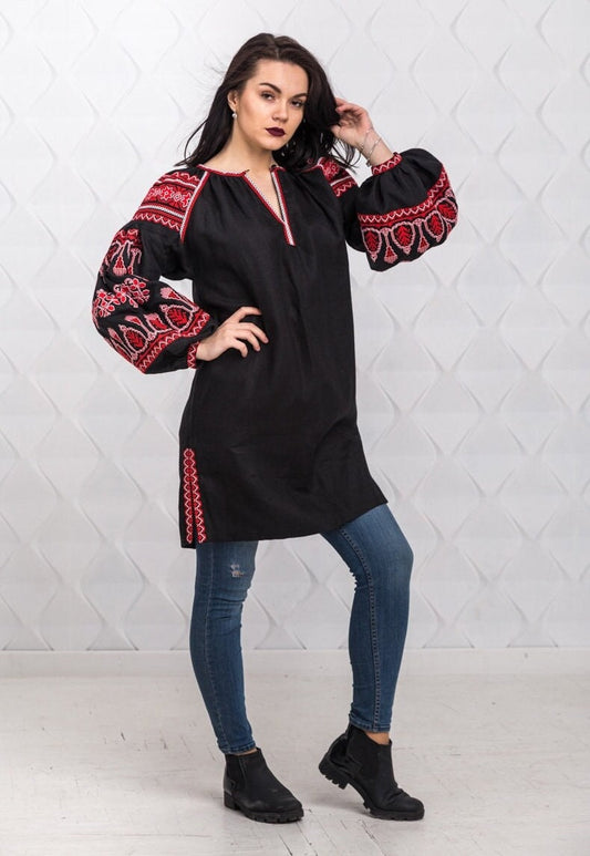 Size S! Black Linen Embroidered Ttunic Dress with Red Ukrainian Folk Floral Motifs – Boho Chic Ethnic Blouse with Belt – Stylish Women’s Vyshyvanka Top