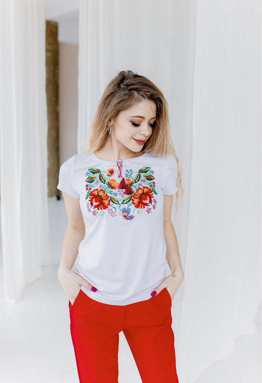 Sizes M,L,XL. Mexican Embroidered Top - Floral Embroidered Blouse - Mexican Huipil - Hippie-Boho Blouse - Mexican Top - Colorful Top