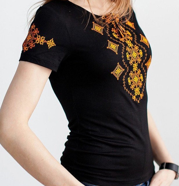Size XL. Black Embroidered Gypsy Top. Embroidered Boho Tee. Gift for Her. Hippie Peasant Top. Traditional Ukrainian Blouse. Bohemian T-Shirt