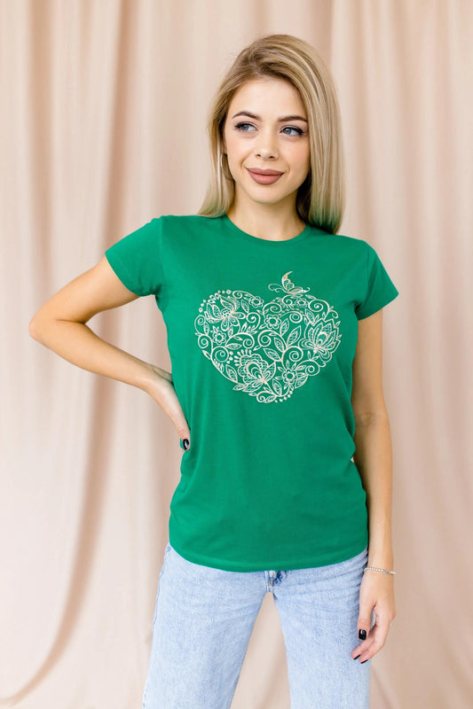 Size S. Green Heart Floral Graphic T-Shirt – Botanical Folk-Inspired Cotton Tee