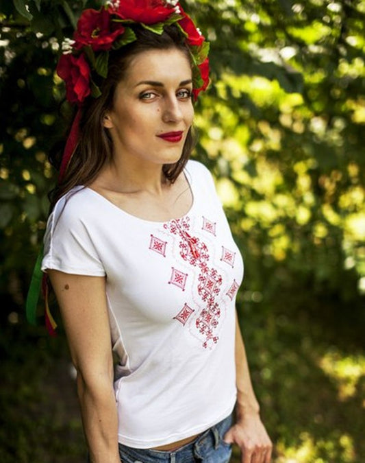 Size XXL. White Ukrainian Boho T-Shirt with Red Embroidery - Chic Vyshyvanka Style for Women - Traditional Ethnic Tee