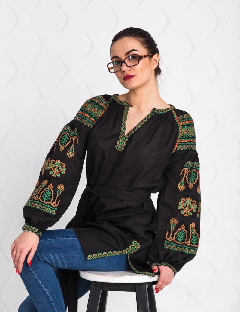 Size M! Elegant folklore embroidered tunic, black linen bohemian outfit, traditional ethnic fashion, Ukrainian vyshyvanka, stylish boho chic top